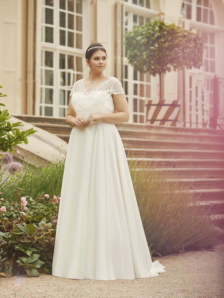 A-Linie Bianco Evento Brautmode, Braut Schuhe und Braut Accessoires 1022 Hochzeitskleid 