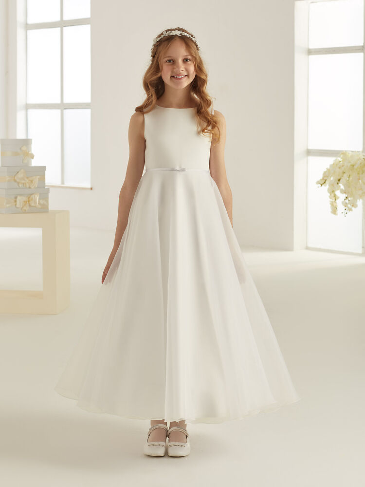 Festmode für kleine Prinzessinnen Bianco Evento Brautmode, Braut Schuhe und Braut Accessoires Kommunion Kleid 3