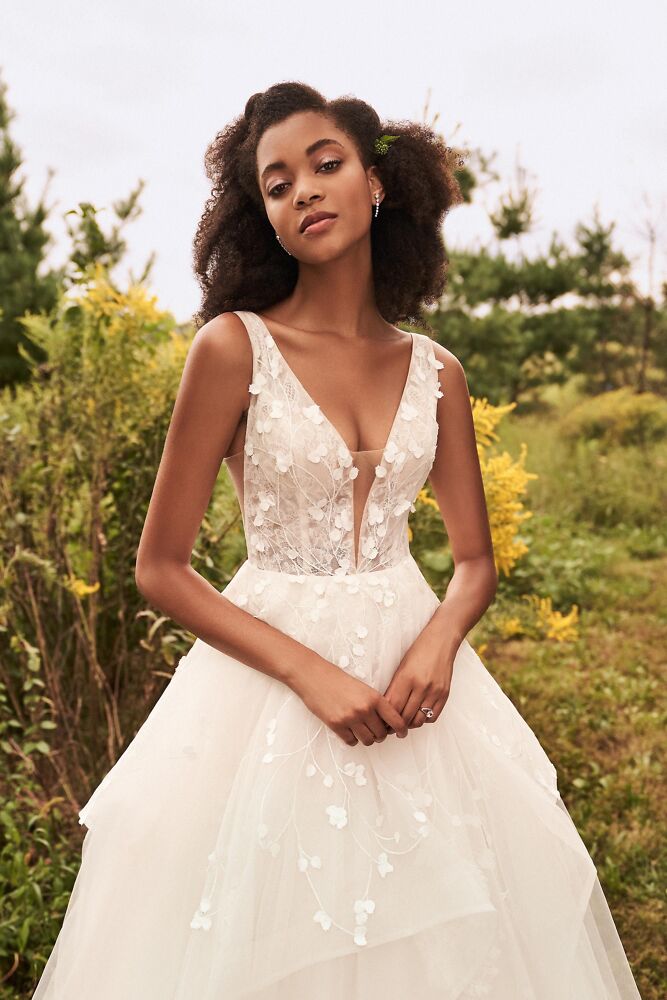 Princess Lillian West Bridal dresses -  romantische Boho Brautmode  8025 Boho Hochzeitskleid romantische Brautkleider in Brautmode