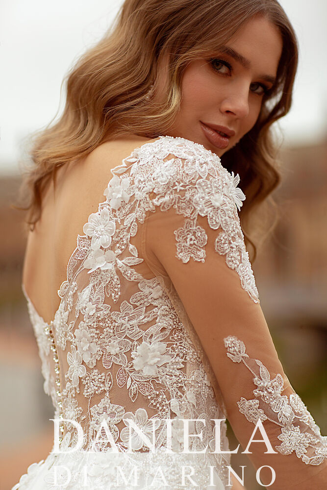 Outlet, Sale Monica Loretti Brautmode - Hochzeitskleid in italienischem Design 07001B Brautkleid 3D Spitze