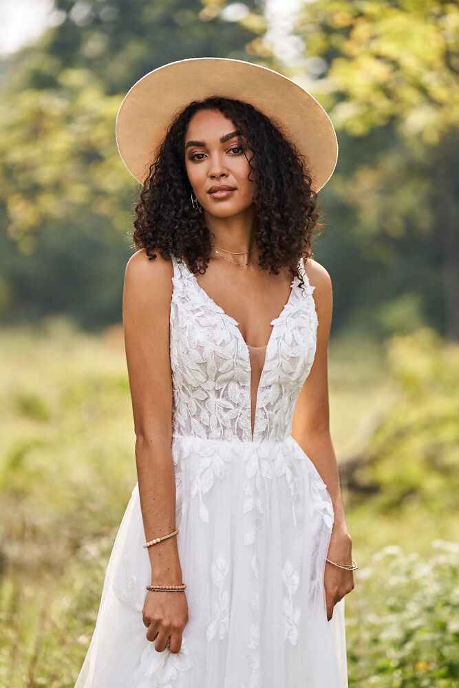 Outlet, Sale Lillian West Bridal dresses -  romantische Boho Hochzeitskleider 080B Boho Traum Brautkleid in A-Linie