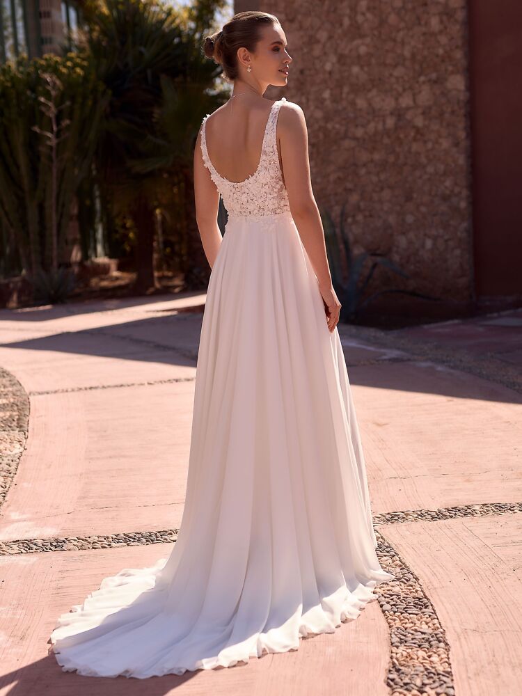 A-Linie Bianco Evento Brautmode, Braut Schuhe und Braut Accessoires 01079B Brautkleid romantisch