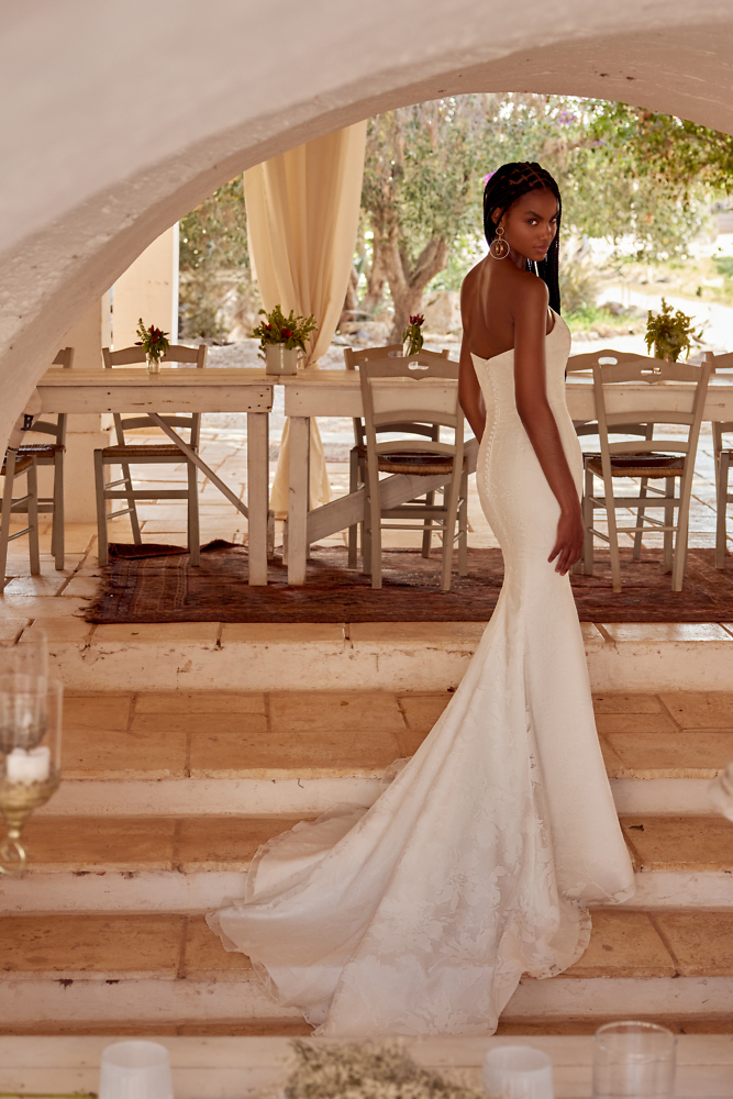 Figurbetont Lillian West Bridal dresses -  romantische Boho Hochzeitskleider 093A Brautkleid Lillian West