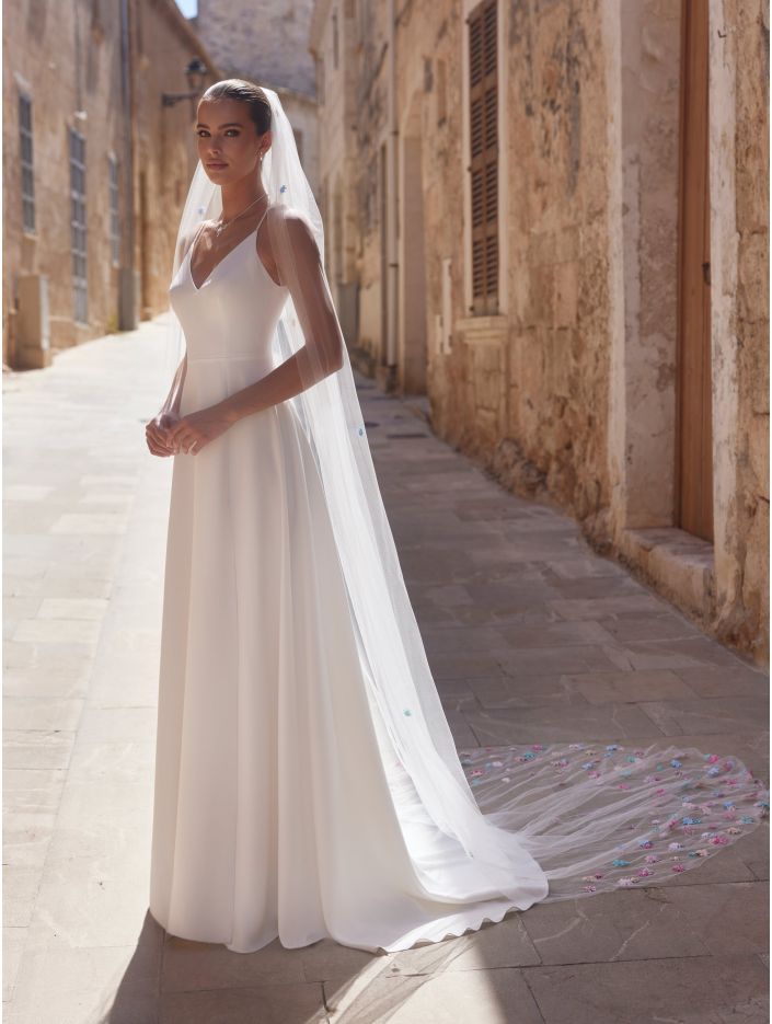 Accessoires Bianco Evento Brautmode, Braut Schuhe und Braut Accessoires 01092A Schleier mit farbigen Blüten