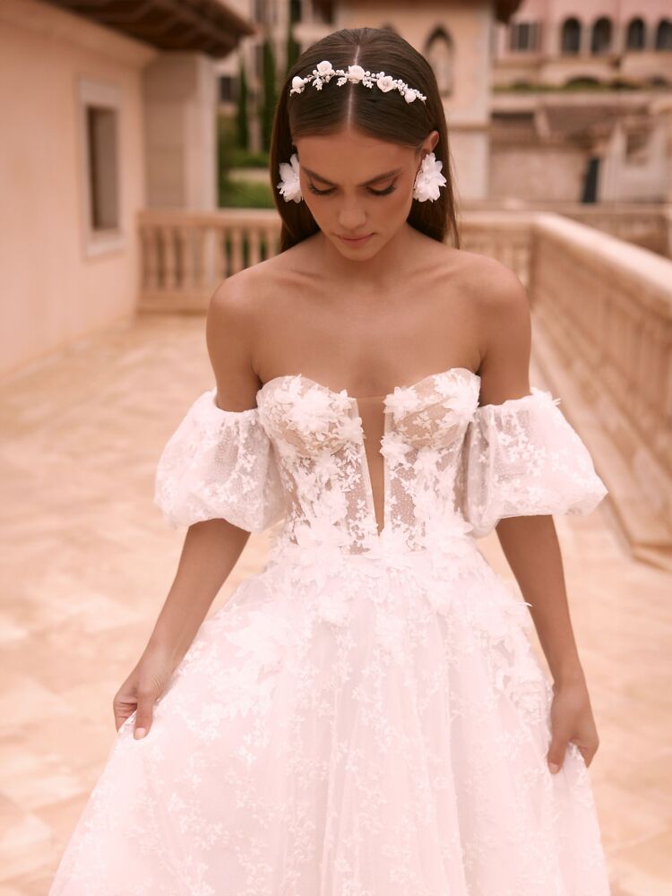 Princess Bianco Evento Brautmode, Braut Schuhe und Braut Accessoires 01094B Brautkleid mit Puffärmel