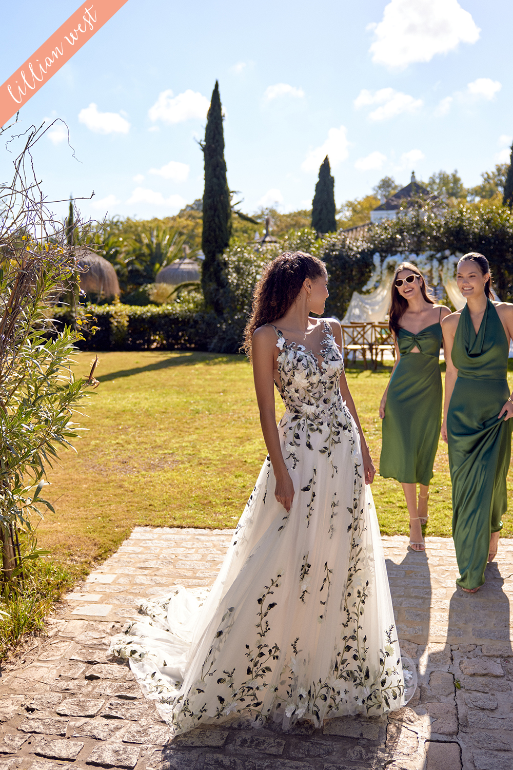 A-Linie Lillian West Bridal dresses -  romantische Boho Hochzeitskleider 094D Brautkleid Lillian West mit grün und Basque Taille