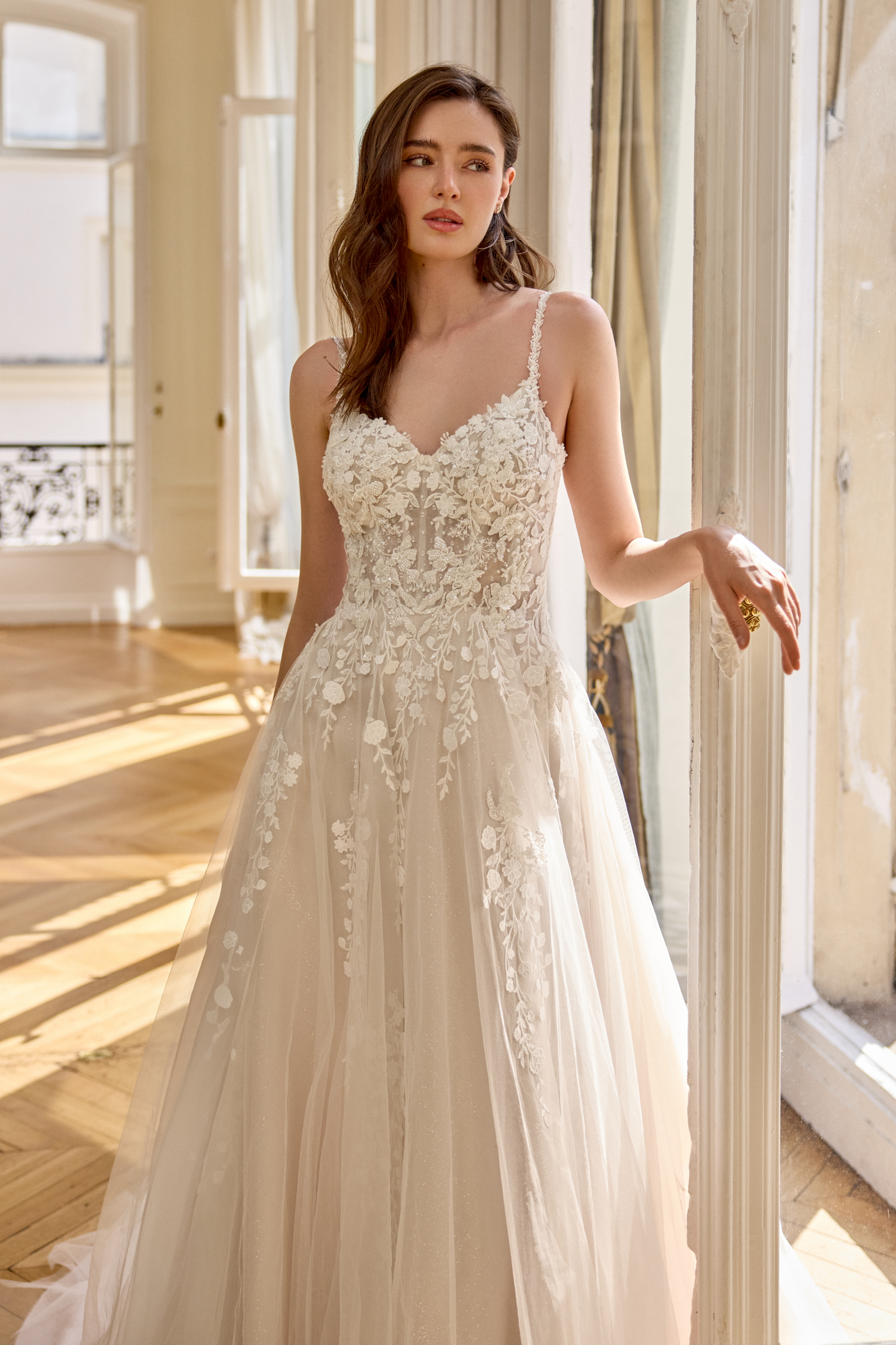 A-Linie Justin Alexander Bridal - Brautmode für die moderne, elegante Braut 05027B  A-Linie Brautkleid mit Glitzer