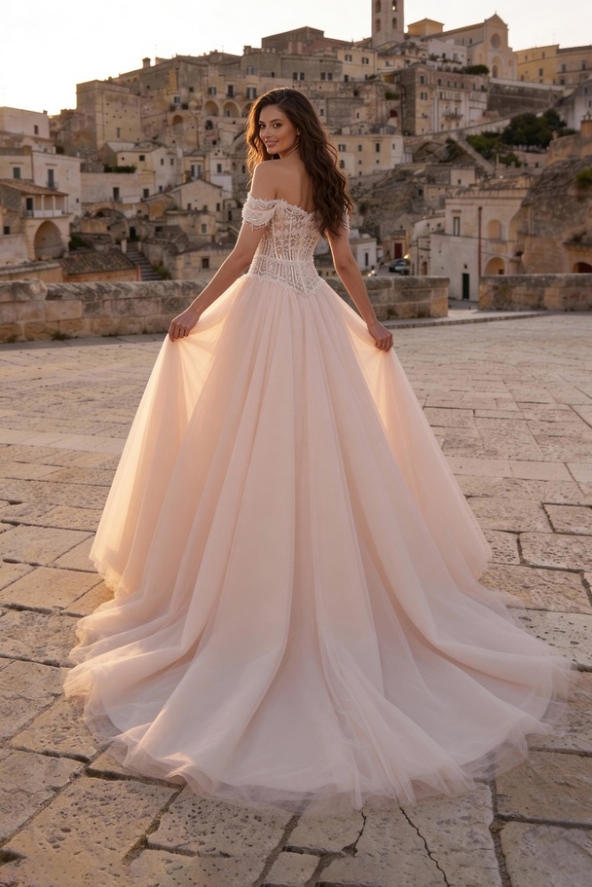 Princess Monica Loretti Brautmode - Hochzeitskleid in italienischem Design 07068A Brautkleid Prinzessin