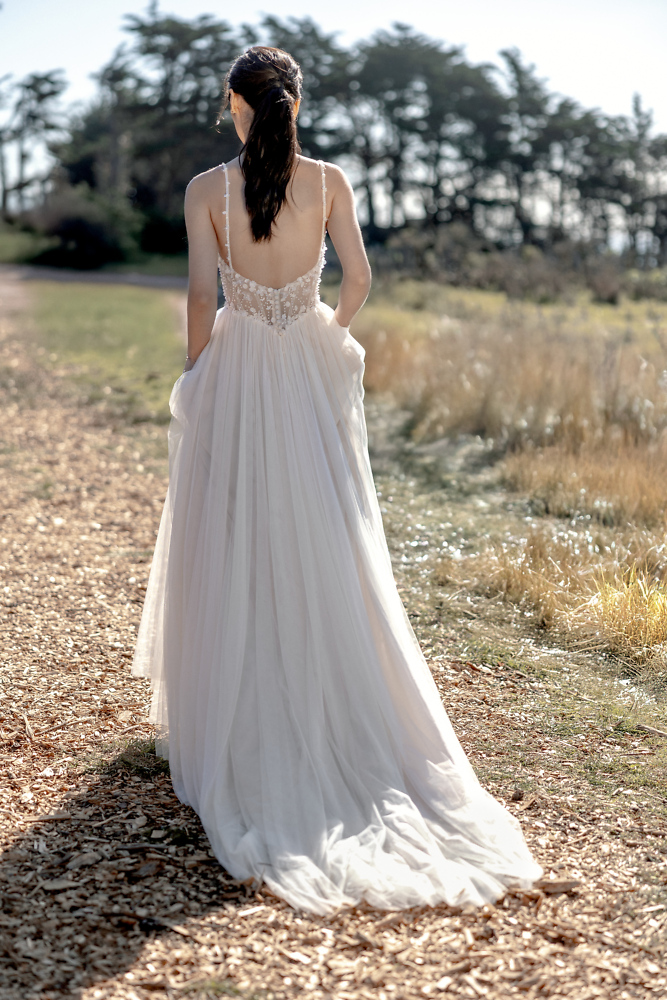 A-Linie Justin Alexander Bridal - Brautmode für die moderne, elegante Braut 05028A A-Linie Brautkleid mit Softtüll