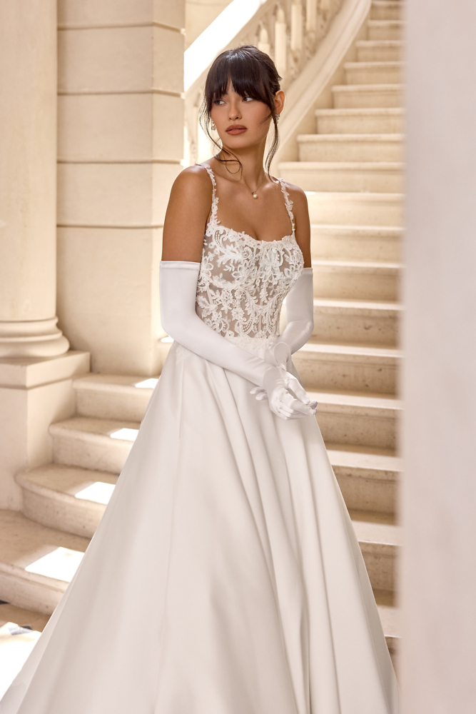 A-Linie Justin Alexander Bridal - Brautmode für die moderne, elegante Braut 05029 A-Linie Brautkleid mit Glitzer