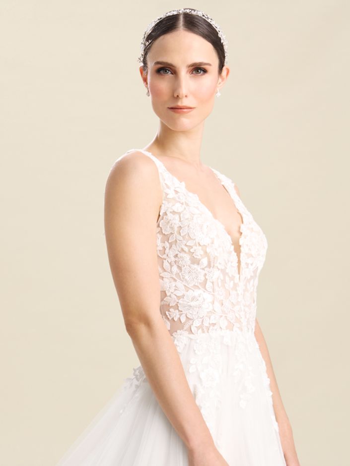 A-Linie Bianco Evento Brautmode, Braut Schuhe und Braut Accessoires 01098A Brautkleid Tüll und Spitze